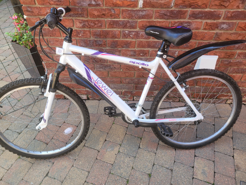 Ladies 20 inch apollo mountain bike 